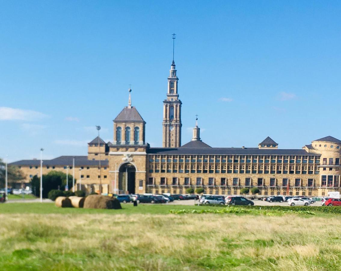Apto. Jesuitas Gijón Kültér fotó